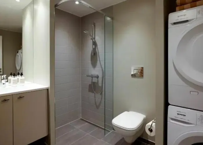 With Free Parking In Apartament Kopenhaga